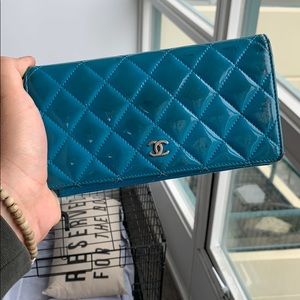 Chanel wallet